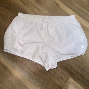 Running shorts